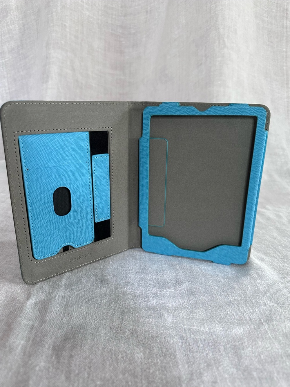 Kindle Paperwhite Case - Picture 2 of 8